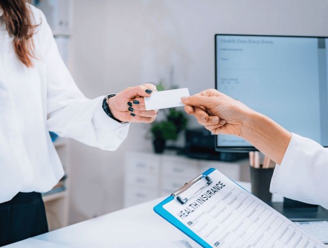 How to get a medical card in Utah? Register, qualify, attend the first consultation with a QMP, submit the application, and begin using medical cannabis. 